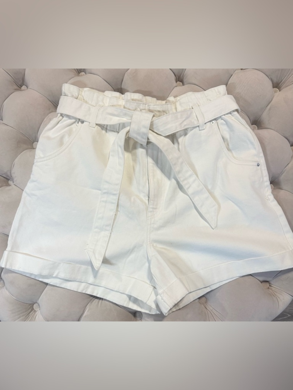 H&M White Paperbag Waist Belted Shorts NWT Size 14